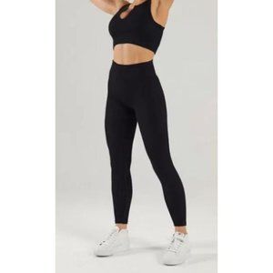 Ribbed yoga outfit